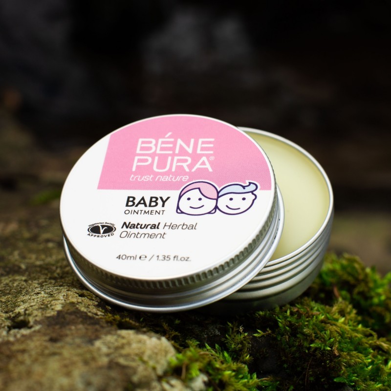 Salbe bei Windeldermatitis mit Ringelblumen und Kamille - 40ml Salbe bei Windeldermatitis mit Ringelblumen und Kamille - 40ml - Produktvergleich