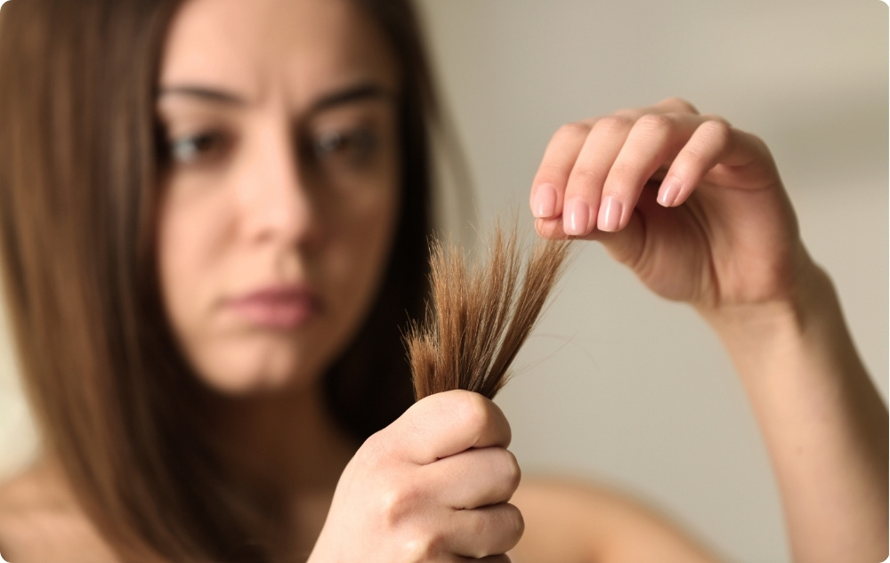 Als Nachtpflege für trockenes und gespaltenes Haar