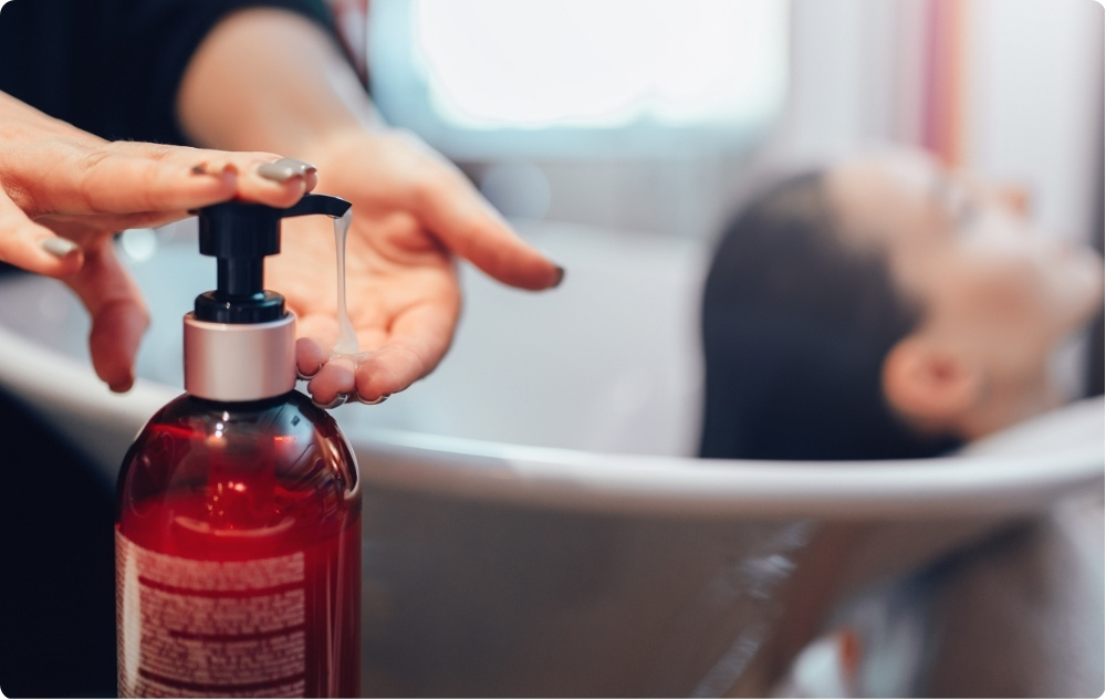 Als Zusatz zu einem Shampoo gegen Haarausfall und fettiges Haar